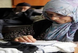 74 yaşında ama, halen el becerisi devam ediyor