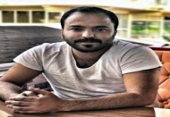 27 yaşındaki genç, 8. kattan düşerek yaşamını yitirdi
