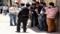 16 yaşındaki IŞİD’ci polisi vurdu 