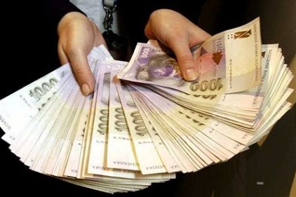 10 yıl da Türkiye&#8217;den yurtdışına 79.1 milyar dolar yasadışı para çıktı