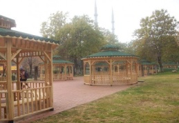100. Yıl Parkı’nda şadırvan istilası….
