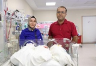 9 yıl sonra üçüz bebek sevincini yaşadılar