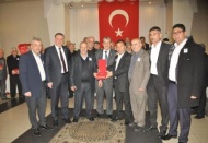 40 yılını dolduran esnafa plaket verildi