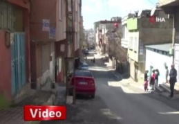 14 yıllık eşini boğarak öldürdü