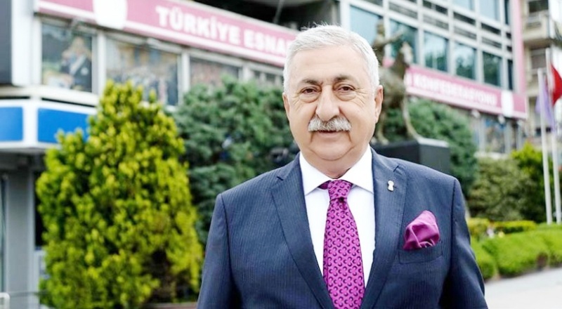1 milyon kişi iş bulamadığı için sokak simitçiliği yapıyor