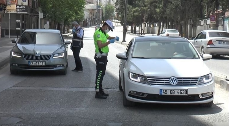 11 bin 695 kişiye ceza kesildi