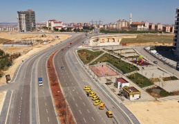 110 kilometrelik yol için sıcak asfalt serimi yapıldı