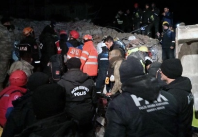 112 saat sonra enkazdan kurtarıldı