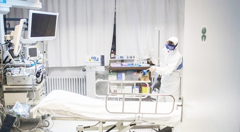 117 kişi daha hayatını kaybetti, yeni vaka sayısı 22 binin üzerinde!