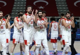 12 Dev Adam'ın FIBA dünya sıralamasında 15. sıradaki yeri değişmedi