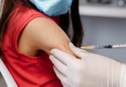 12 yaş üstü çocuklar aşılanmalı