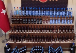 128 şişe kaçak içki ile 39.5 litre dökme alkol ele geçirildi