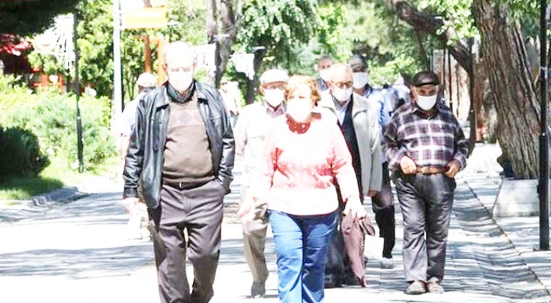 13 buçuk milyon emekliye sendika yolu açıldı