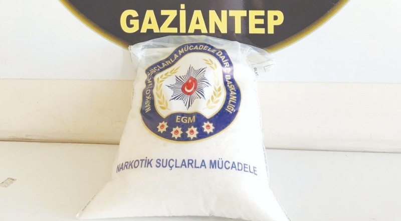 13 kilo 500 gram metamfetamin ele geçirildi