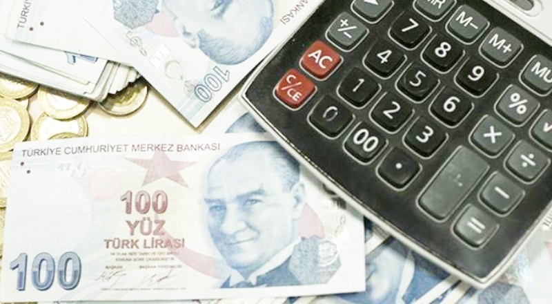 14 yılın en düşük seviyesi! Asgari ücret 111 dolar eridi