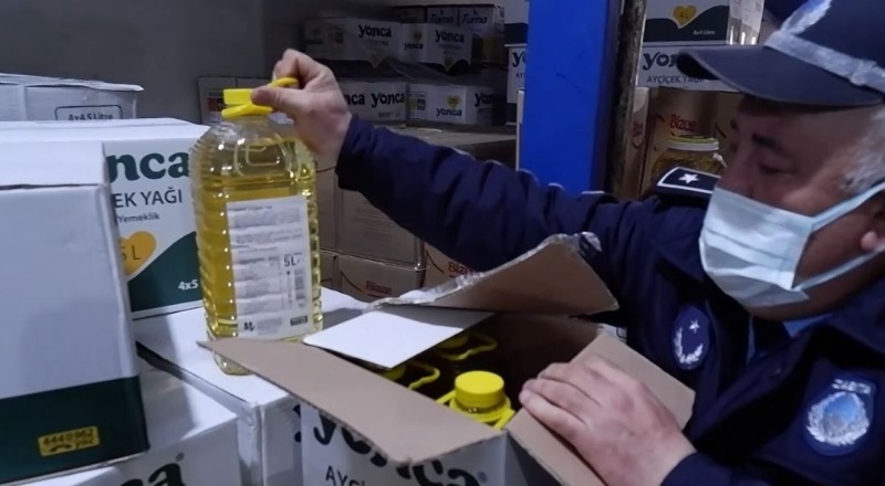 15 bin litre ayçiçek yağının stoklandığı ortaya çıktı