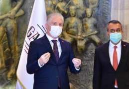 15 günde 15 milyon maske üretilecek