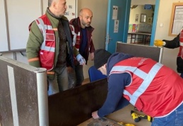 15 okulu eğitim öğretime hazır hale getirdiler