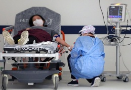 Özel sağlık kuruluşunda çalışanların yüzde 48’i maaş alımında sorun yaşıyor