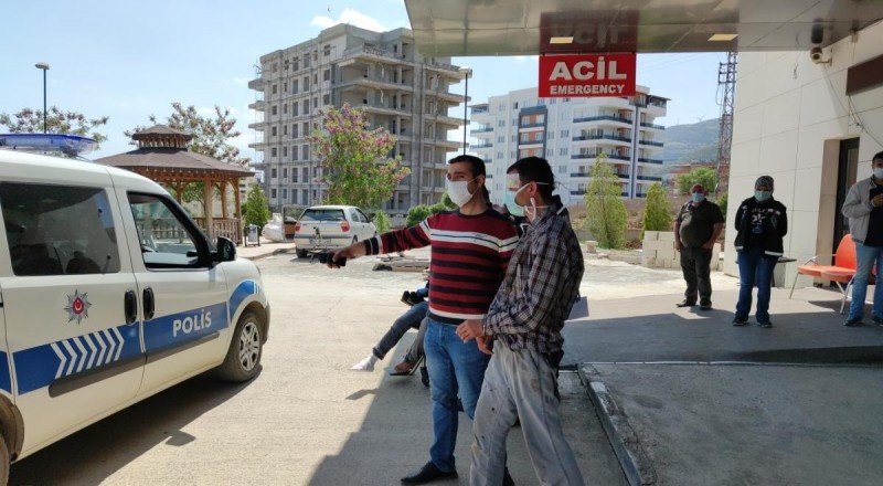 Av tüfeği ile rastgele ateş açan epilepsi hastası ortalığı birbirine kattı