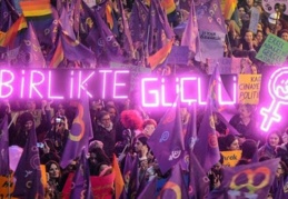 ‘Hayat sığar, dedikleri evlerde şiddet var’