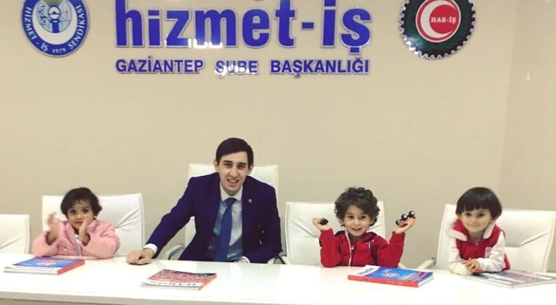 İstikbalimiz olan çocuklarımıza daha iyi bir gelecek sağlamalıyız