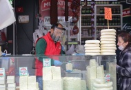 Türk-İş: Açlık sınırı 2 bin 374 lira yoksulluk sınırı 7 bin 733 lira oldu