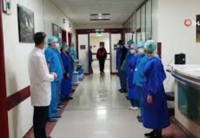 Koronavirüs ile girdi, Antep’in Hamamları ile çıktı