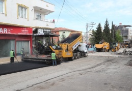 Sokaklar pırıl pırıl asfaltlandı