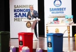 Şahinbey Belediyesi çevreci okulları ödül yağmuruna tuttu