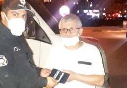 Kaybolan cüzdanı Emniyet Müdürü buldu