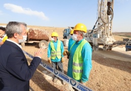 Hayvan yetiştiricileri için 11 köye su kuyusu açıldı