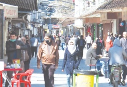 Anteplinin, Korona umurunda değil! Sosyal mesafe sıfırlandı!