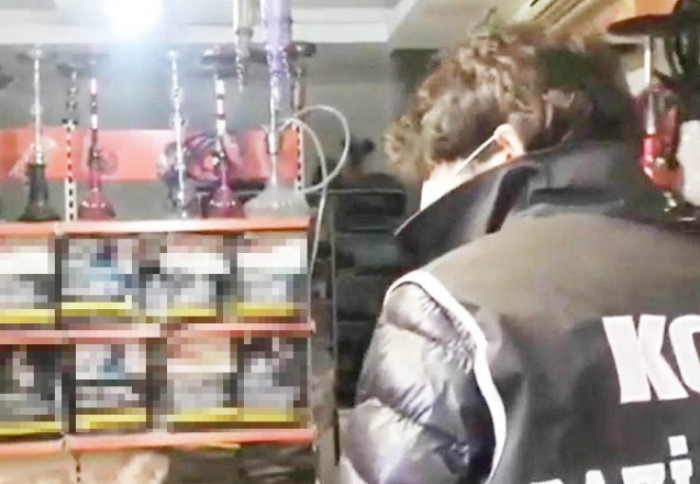 16 bin adet makaron ve 8 kilo nargile tütünü ele geçirildi