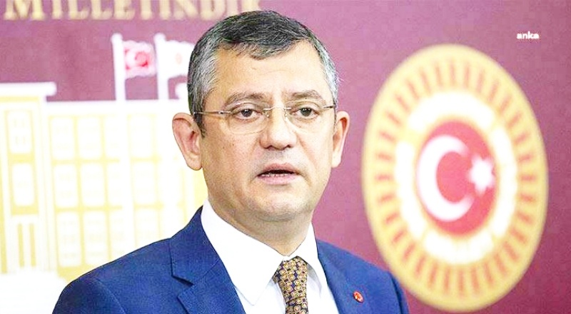 "160 PKK'lı kaldı diyordun, şimdi 455 PKK'lı İBB'de çalışıyor diyorsun”