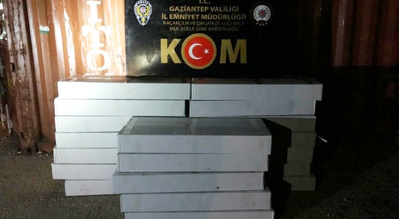 190 bin adet bandrolsüz makaron ele geçirildi