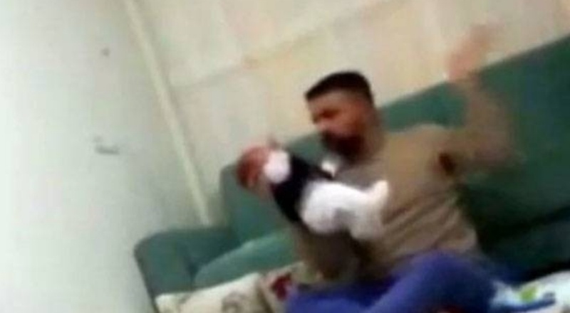 2 aylık bebeğini öldüresiye döven cani baba: "Bir an gözüm karardı"