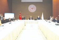 2 doz mRNA aşısı olanlar da hatırlatma dozuna ihtiyaç duyacak