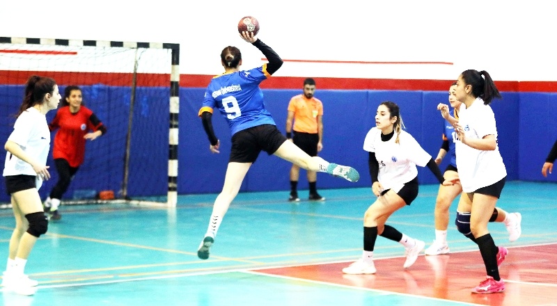 “2. Lig Üniversitelerarası Hentbol Şampiyonası” sona erdi