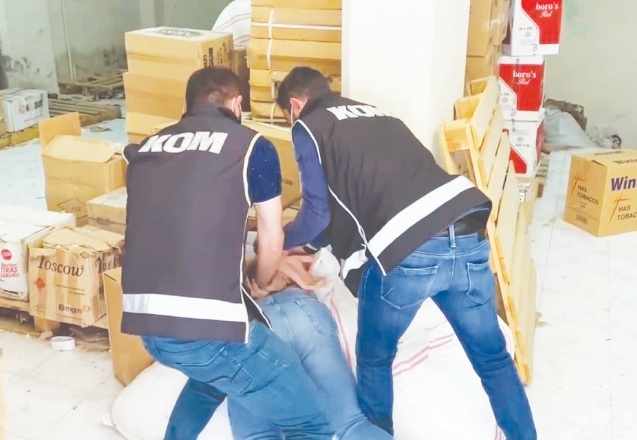 2 milyon 220 bin makaron ele geçirildi