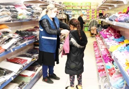 20 bin 100 dar gelirliye bayramı öncesi yardım paketleri dağıtıldı