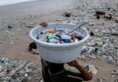 "20 şirket, dünyadaki tek kullanımlık plastik atığının yüzde 55'inden sorumlu"