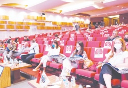 20 yarışmacının yeni inovatif kumaş tasarımları ödüllendirilecek