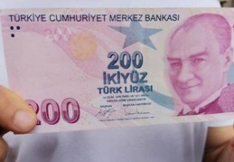 200 lira ve 10 lira banknotlar tedavüle çıkarılacak