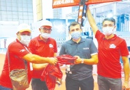 2020 Festivali’nde giydiği montu kaptırdı