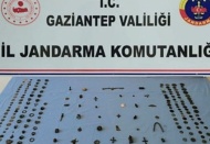 225 adet tarihi eseri satmaya çalışırken yakalandılar