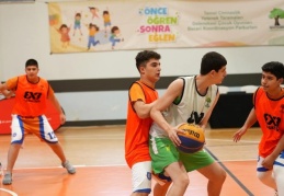 23 farklı okuldan 100’ün üzerinde lisanslı sporcu yarıştı