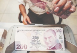 2.3 milyon kişi daha kredi aldı