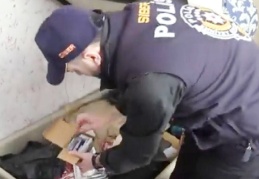 24 şüpheliye ait 177 banka hesabına ise el konuldu