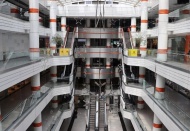 27 AVM'den 17'si yeniden açıldı